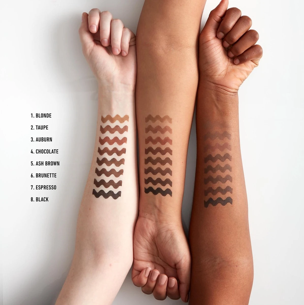 NYX Professional Makeup Fill & Fluff Eyebrow Pomade Pencil - FFEP01 Blonde - Wenkbrauwpotlood - 0,2 Gr 5 NYX Professional Makeup Fill & Fluff Eyebrow Pomade Pencil - FFEP01 Blonde - Wenkbrauwpotlood - 0,2 Gr - Afbeelding 5