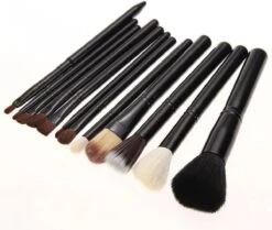 Evvie 12-delige Make-up Kwasten Set In Luxe Koker - Zwart -GlowBelle Verkoopwinkel 1200x1017 4