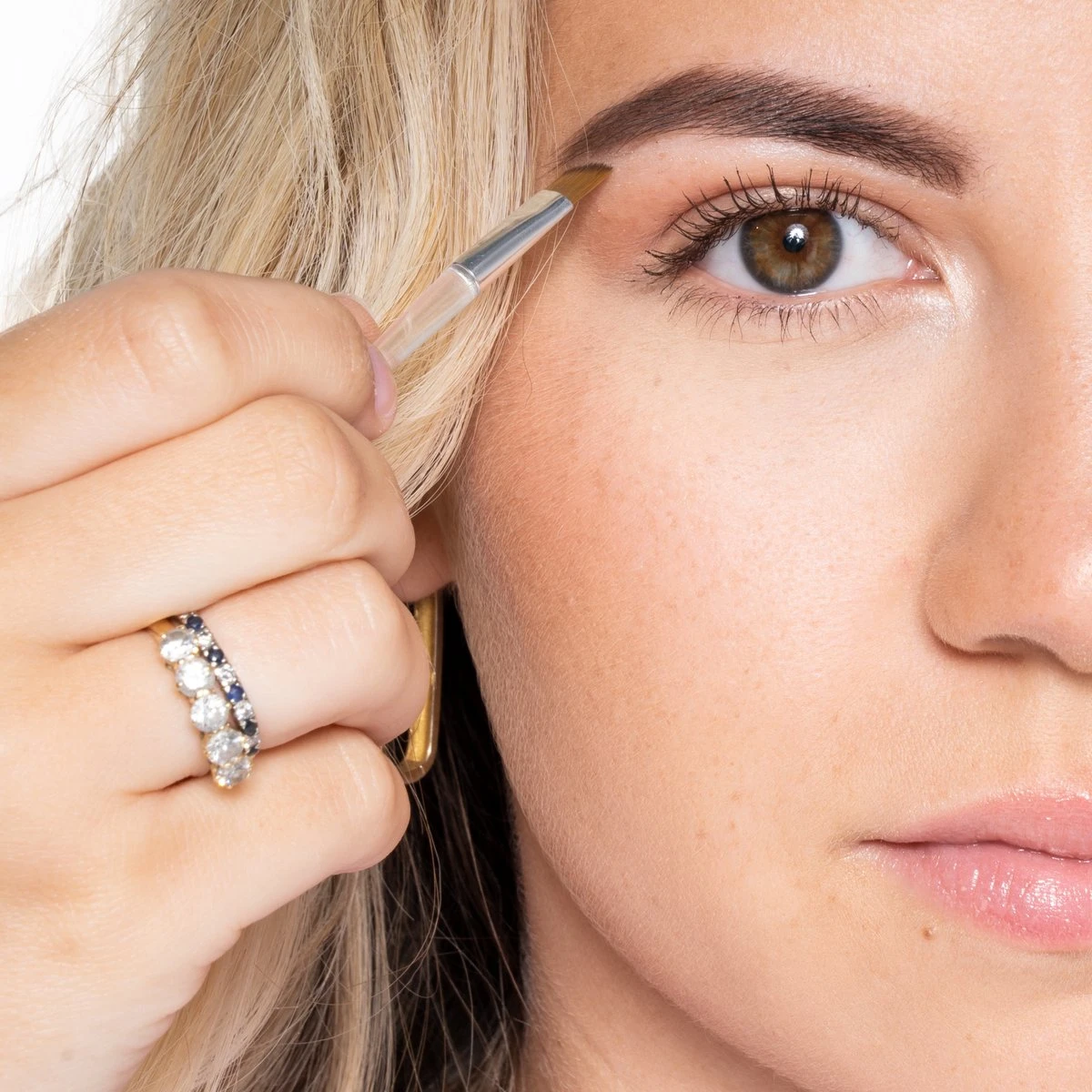 Herome Eye Care Wenkbrauw Poeder Zwart - Compact Brow Powder Nearly Black - Waterproof Verrijkt Met Panthenol - Volumineuze Wenkbrauwen In Een Handomdraai 3 Herome Eye Care Wenkbrauw Poeder Zwart - Compact Brow Powder Nearly Black - Waterproof Verrijkt Met Panthenol - Volumineuze Wenkbrauwen In Een Handomdraai - Afbeelding 3