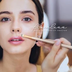 Evvie 24-delige Make-up Kwastenset - Beige/Goud - In Etui Marble -GlowBelle Verkoopwinkel 1200x1200 1646