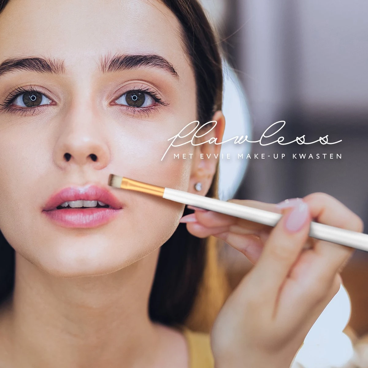 Evvie 20-delige Make-up Kwasten Set - Wit Goud 3 Evvie 20-delige Make-up Kwasten Set - Wit Goud - Afbeelding 3