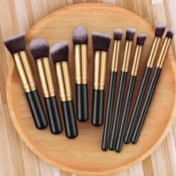 Evvie Set Van 10 Make-up Kwasten Kabuki In Etui Marble - Zwart-Goud -GlowBelle Verkoopwinkel 1200x1200 1663