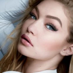 Maybelline Falsies Push Up Angel Mascara - Zwart -GlowBelle Verkoopwinkel 1200x1200 669