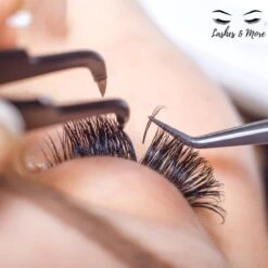 Lashes & More - Wimperextensions - One By One - D Krul – Dikte 0.20 – Lengte Mixed – 16 Rijen In Een Tray - Nepwimpers - Flat Lashes - Verkrijgbaar In C En D Krul En In Dikte 0.15 En 0.20 8 Lashes & More - Wimperextensions - One By One - D Krul – Dikte 0.20 – Lengte Mixed – 16 Rijen In Een Tray - Nepwimpers - Flat Lashes - Verkrijgbaar In C En D Krul En In Dikte 0.15 En 0.20 -GlowBelle Verkoopwinkel 1200x1200 920
