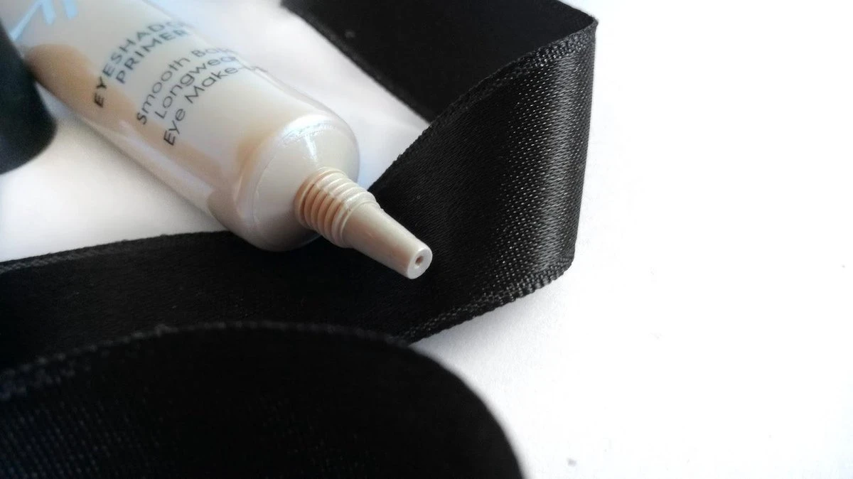 Golden Rose Eyeshadow Primer Oogschaduw Basis Transparante Oogschaduw Primer 3 Golden Rose Eyeshadow Primer Oogschaduw Basis Transparante Oogschaduw Primer - Afbeelding 3