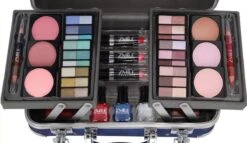 AANBIEDING! Make Up Koffer, Make-up Set, 84 Delig Schminkset 10 AANBIEDING! Make Up Koffer, Make-up Set, 84 Delig Schminkset -GlowBelle Verkoopwinkel 1200x695 3