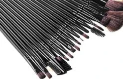 Make-up Kwasten Set - Professionele Kwasten - 24-delig Met Tasje - Cosmetica Kwasten - Zwart - Rheme -GlowBelle Verkoopwinkel 1200x776 1