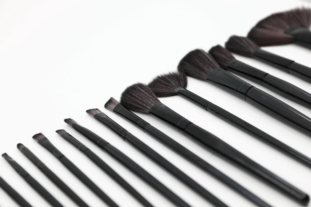 Cosmetica Visagie Make-up Kwasten Set - Professionele 24-Delige | Beauty Brush Kwasten Voor Mascara/Oogschaduw/Concealer/Foundation/Blush/Eyeliner/Highlighter/Poederkwast | Contourkwast Make-up Borstels Penselen 6 Cosmetica Visagie Make-up Kwasten Set - Professionele 24-Delige | Beauty Brush Kwasten Voor Mascara/Oogschaduw/Concealer/Foundation/Blush/Eyeliner/Highlighter/Poederkwast | Contourkwast Make-up Borstels Penselen - Afbeelding 6