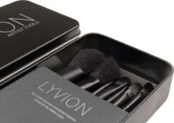 LYVION Professionele Make Up Kwasten Set - 7 Delig / Make Up / Make Up Koffer / Make Up Set / Make Up Kwasten / Make Up Kwasten Set 14 LYVION Professionele Make Up Kwasten Set - 7 Delig / Make Up / Make Up Koffer / Make Up Set / Make Up Kwasten / Make Up Kwasten Set -GlowBelle Verkoopwinkel 1200x851