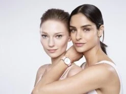 Garnier SkinActive - BB Cream Classic Light 5-in-1 Dagverzorging - 50ml - Getinte Dagcrème -GlowBelle Verkoopwinkel 1200x901 3