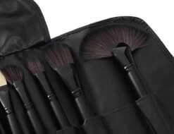 Make-up Kwasten Set - Professionele Kwasten - 24-delig Met Tasje - Cosmetica Kwasten - Zwart - Rheme -GlowBelle Verkoopwinkel 1200x925 4