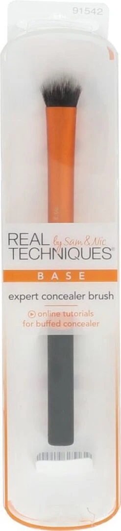 Real Techniques Expert Concealer Brush - Concealer Kwast -GlowBelle Verkoopwinkel 275x1200 11