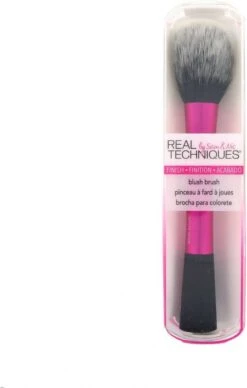 Real Techniques Blush Brush - Blush Kwast -GlowBelle Verkoopwinkel 763x1200 6