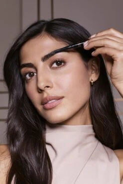 Max Factor Real Brow Fill & Shape Wenkbrauwpotlood - 02 Soft Brown -GlowBelle Verkoopwinkel 799x1200 6