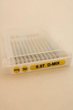 Mowny Beauty - Wimperextensions - 5D Premade Fans - Mix Tray 0,07mm D-krul - Natuurlijke Wimperextensions - Russisch Volume -GlowBelle Verkoopwinkel 800x1200 16