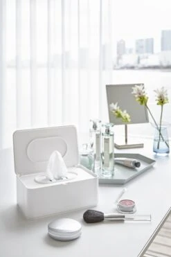 Yamazaki Bakje Voor Vochtige Doekjes - Wit - Met Deksel -GlowBelle Verkoopwinkel 800x1200 20