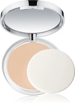 Clinique Almost Powder SPF 15 - Neutral - Make-uppoeder 38 Clinique Almost Powder SPF 15 - Neutral - Make-uppoeder -GlowBelle Verkoopwinkel 876x1200