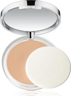 Clinique Almost Powder SPF 15 - Neutral - Make-uppoeder 28 Clinique Almost Powder SPF 15 - Neutral - Make-uppoeder -GlowBelle Verkoopwinkel 893x1200 1
