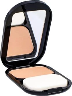 Max Factor Facefinity Compact Foundation - 03 Natural 27 Max Factor Facefinity Compact Foundation - 03 Natural -GlowBelle Verkoopwinkel 907x1200